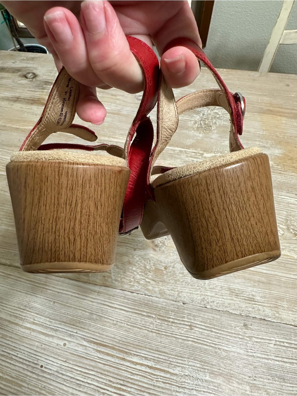 Dansko Season Red Leather Adjustable Comfort Sandal Sz 37 - Picture 9 of 10